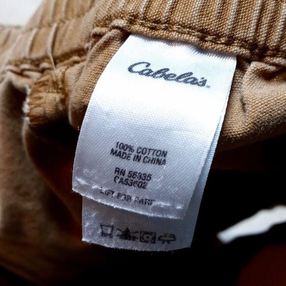 Cabela's Outdoor Gorpcore Hiking 9" Inseam Utility Cargo Shorts - Size 44 - Picture 7 of 10